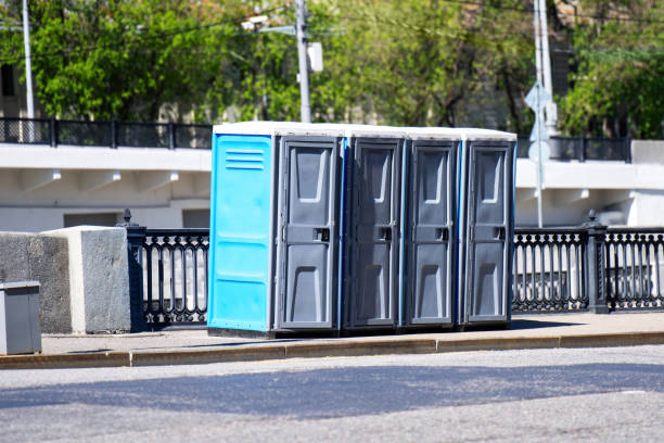 Porta potty delivery and setup in Neuse Forest, NC